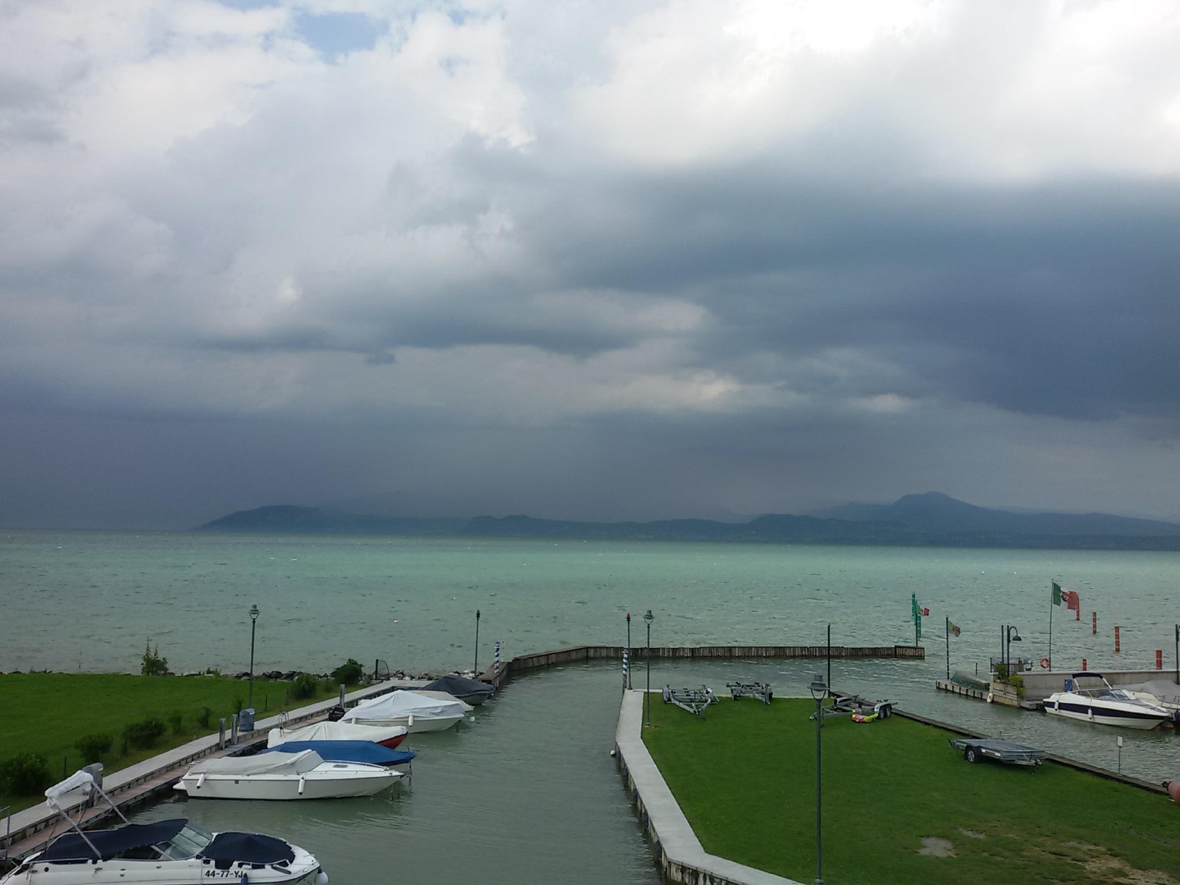 סירמיונה Yachting Hotel Mistral מראה חיצוני תמונה